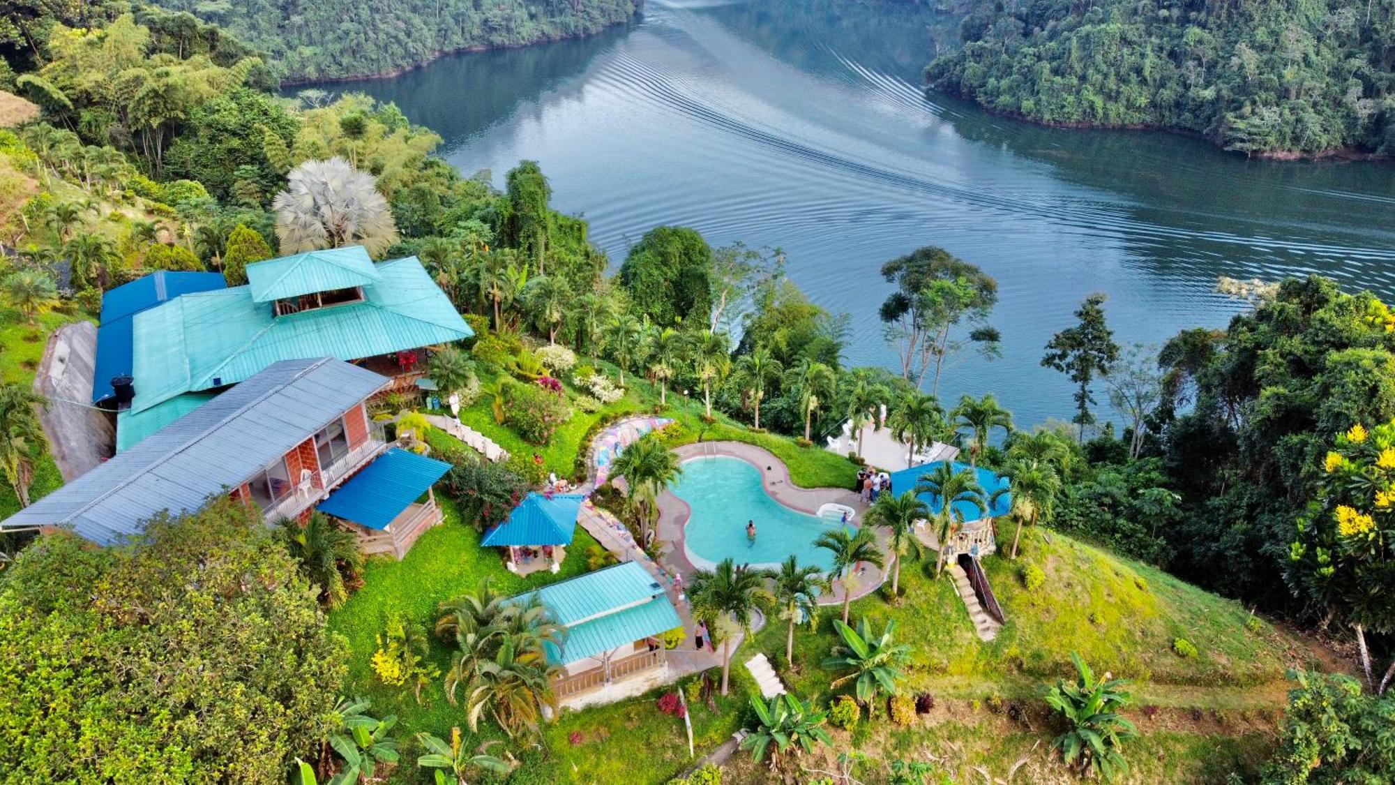 Ecohotel Campo Alegre Norcasia Caldas エクステリア 写真