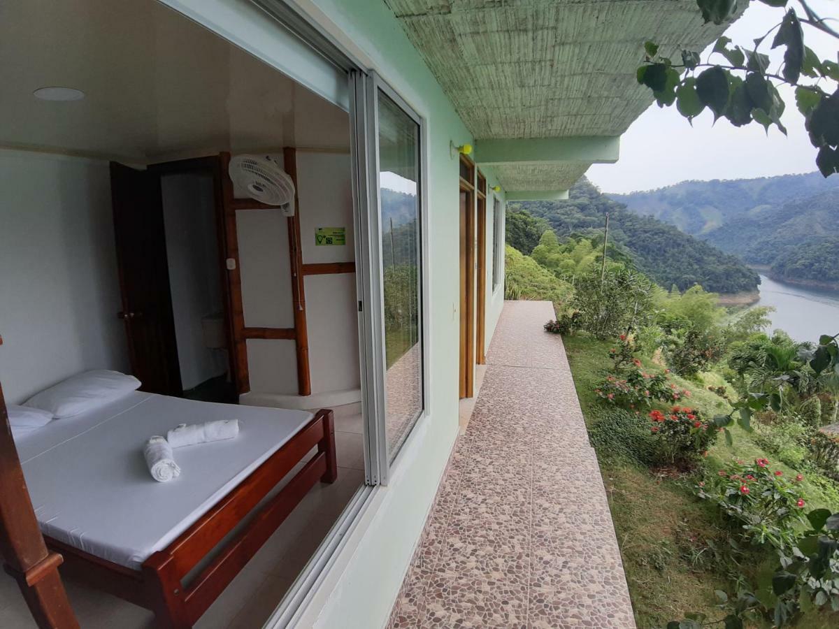 Ecohotel Campo Alegre Norcasia Caldas エクステリア 写真